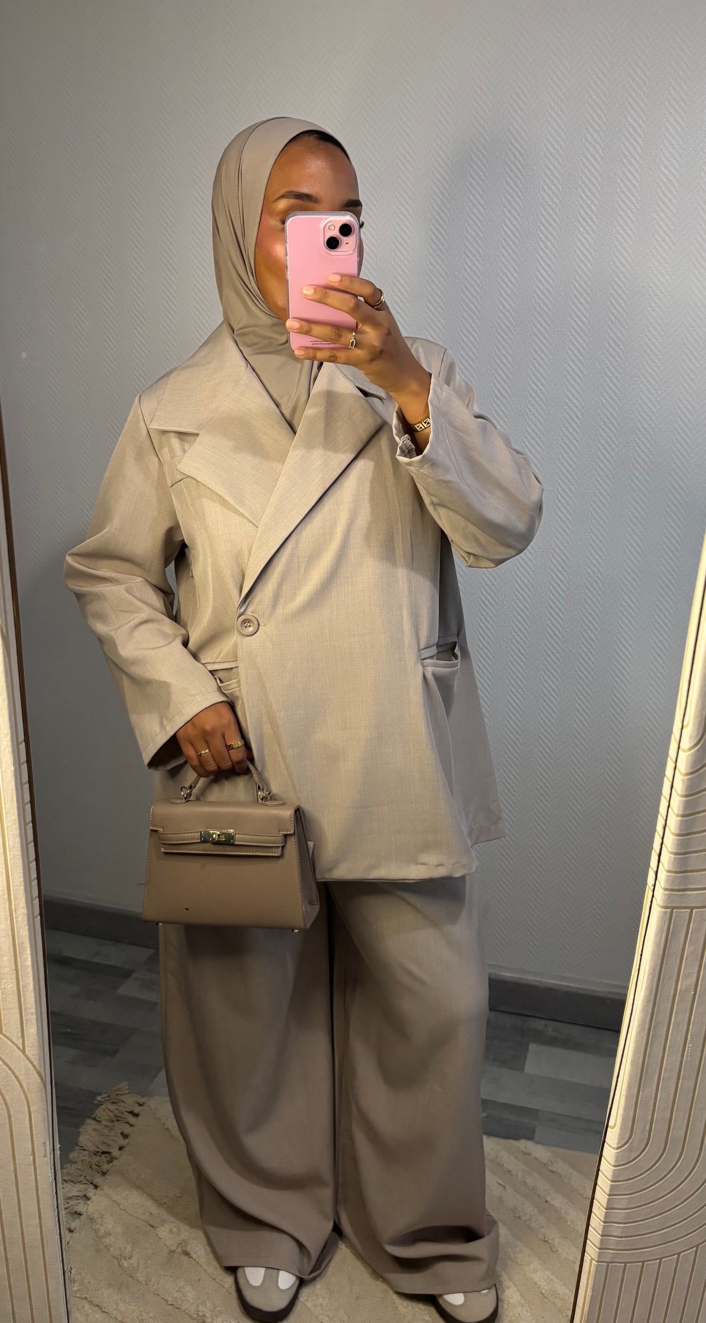 ENSEMBLE BLAZER • TAUPE