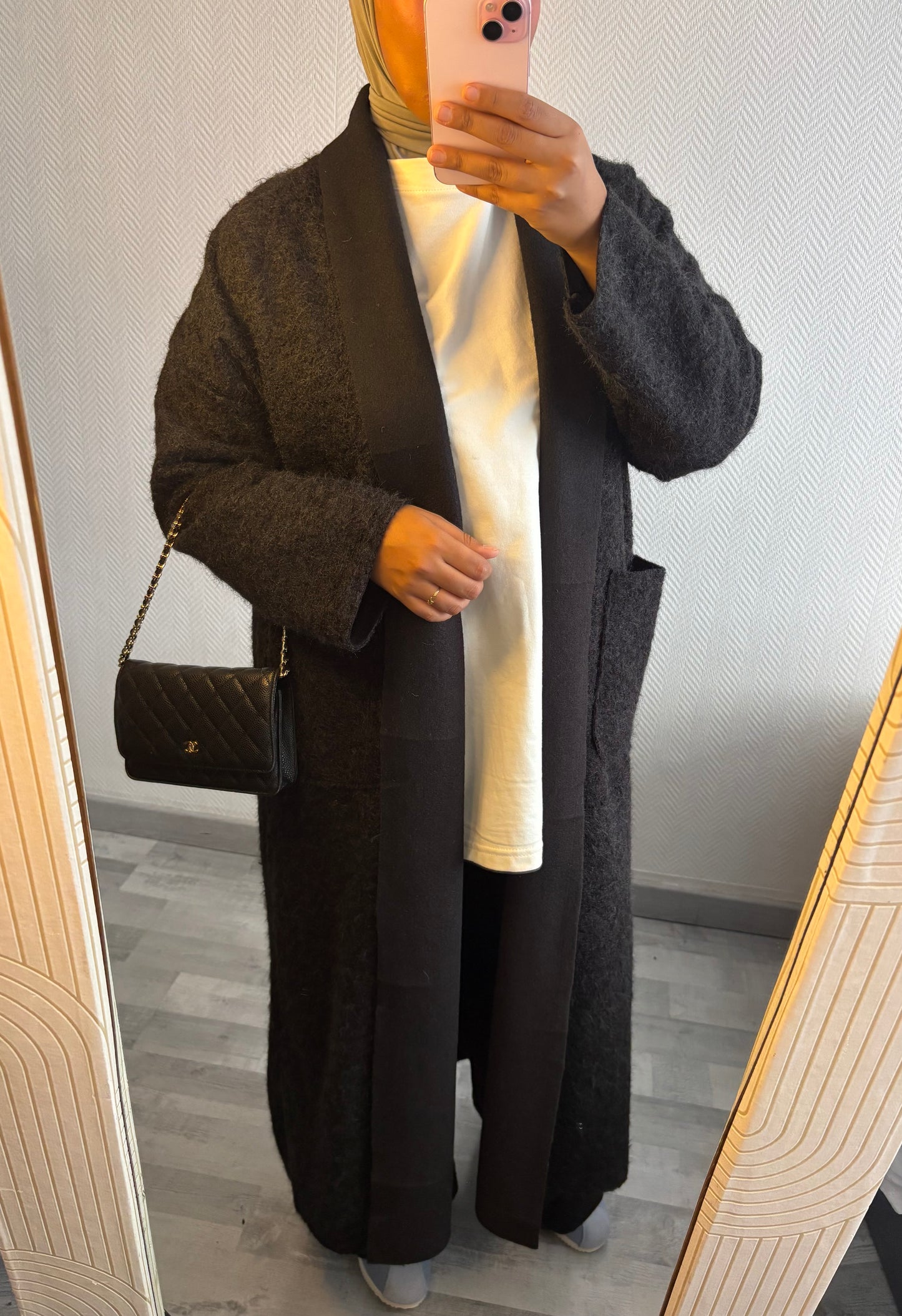 MANTEAU À POCHES • NOIR