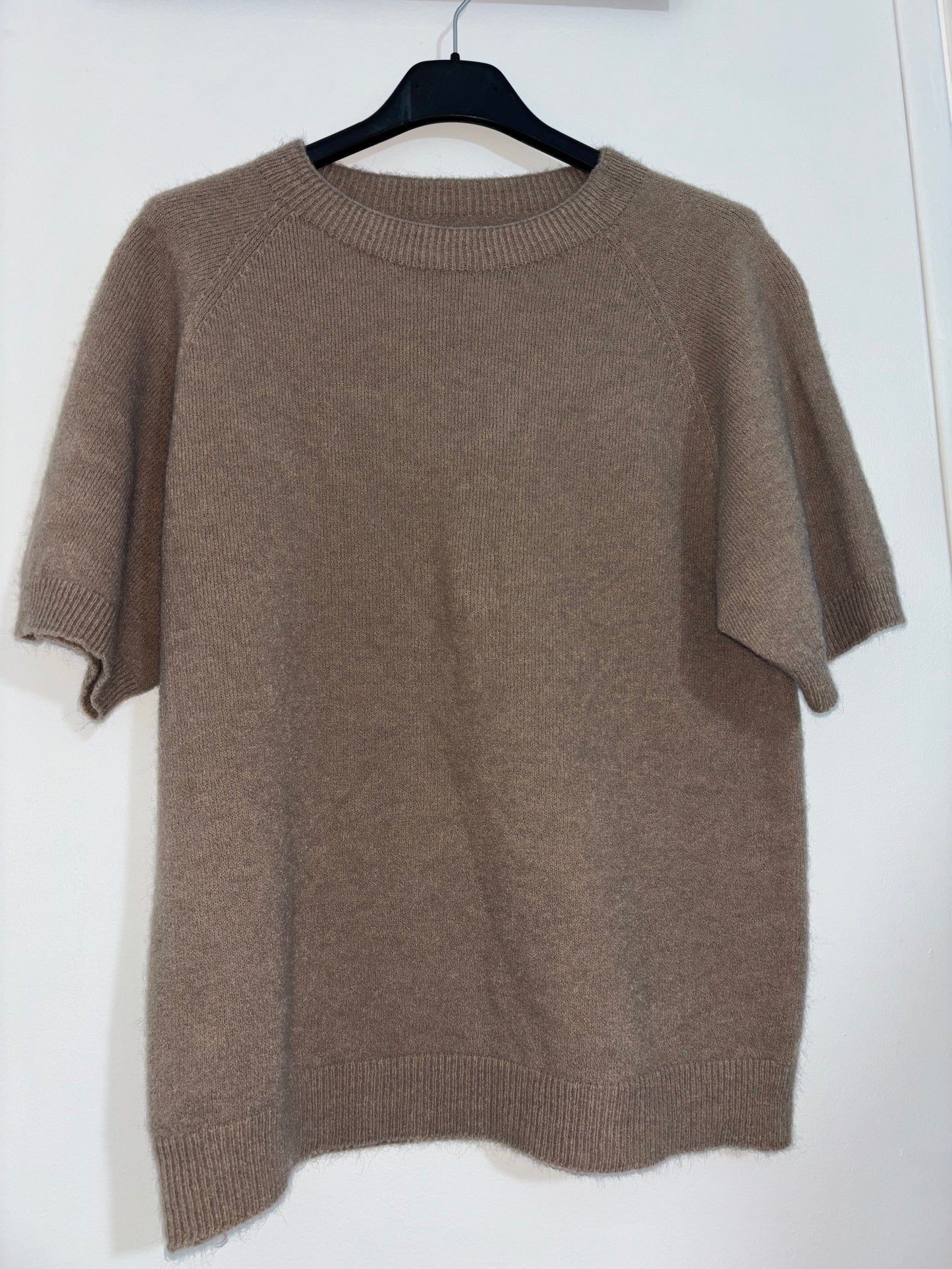 TOP EN LAINE • TAUPE