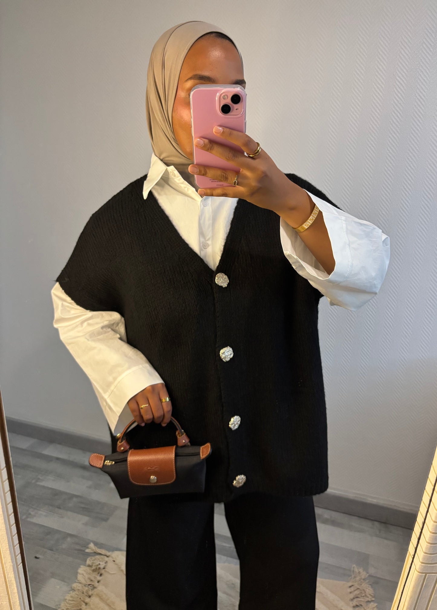 GILET À BOUTONS • NOIR