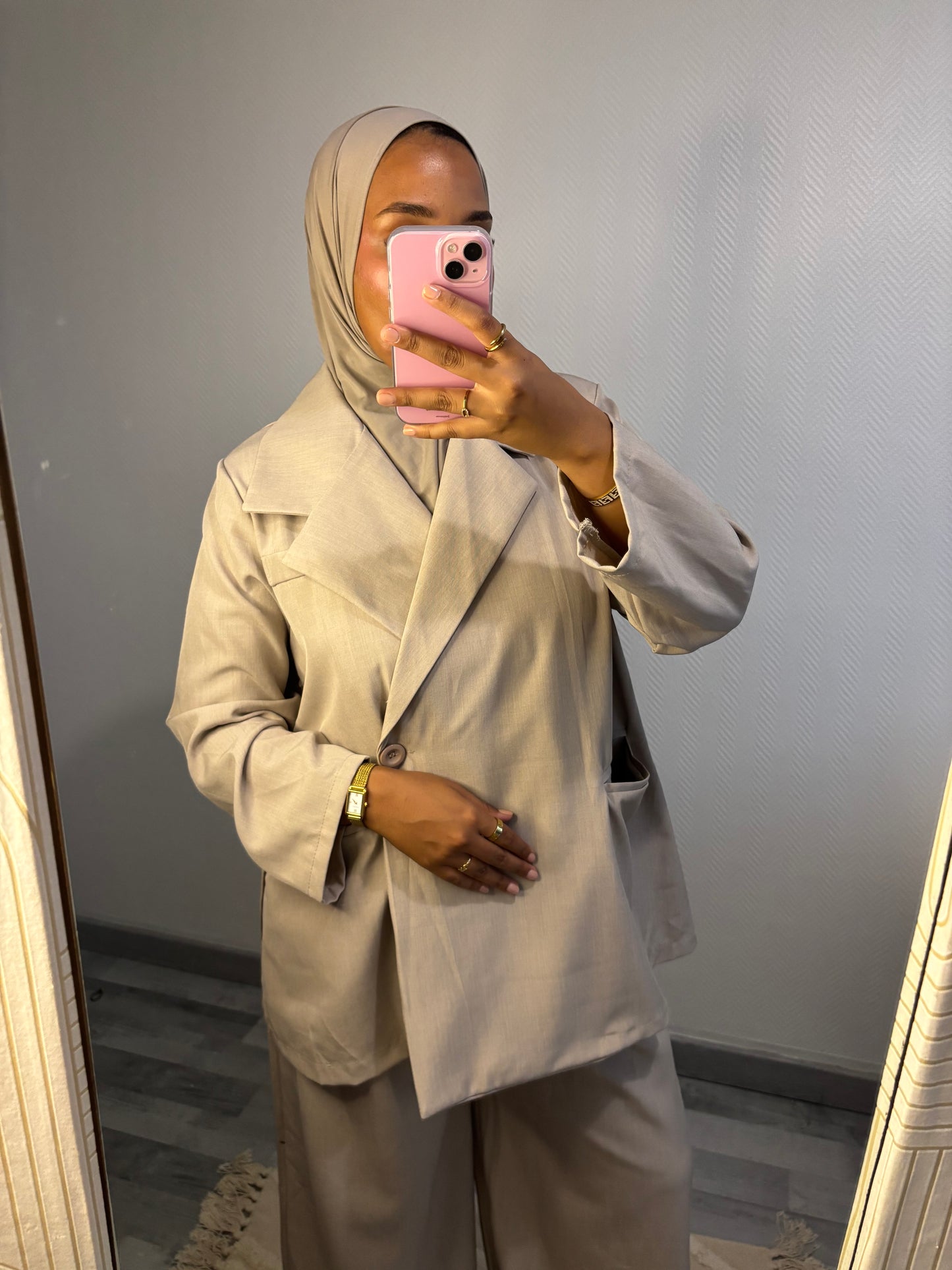 ENSEMBLE BLAZER • TAUPE