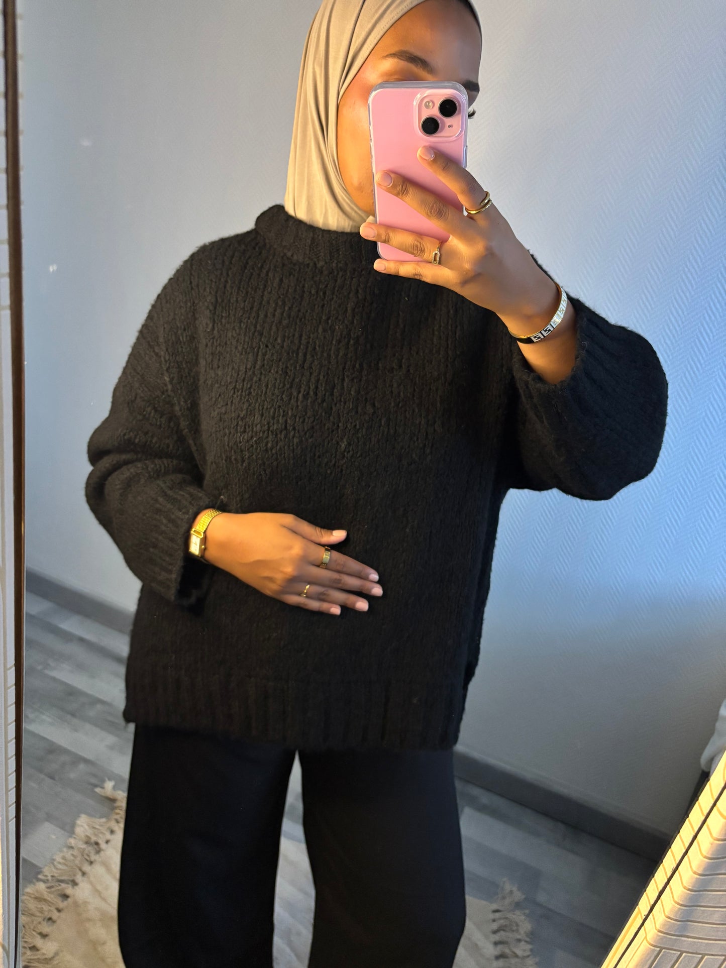 PULL NEYA • NOIR