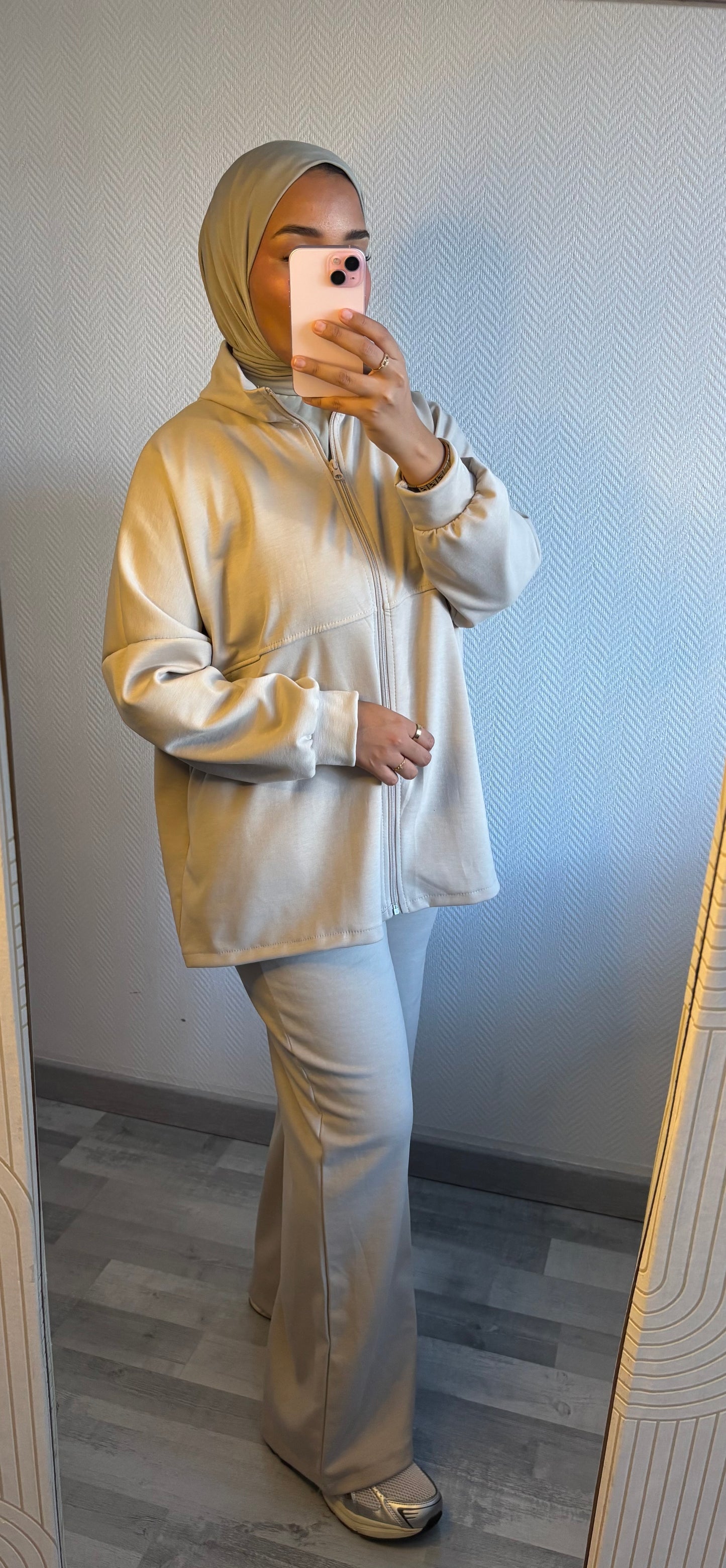 SURVÊTEMENT ZIPPÉ • BEIGE