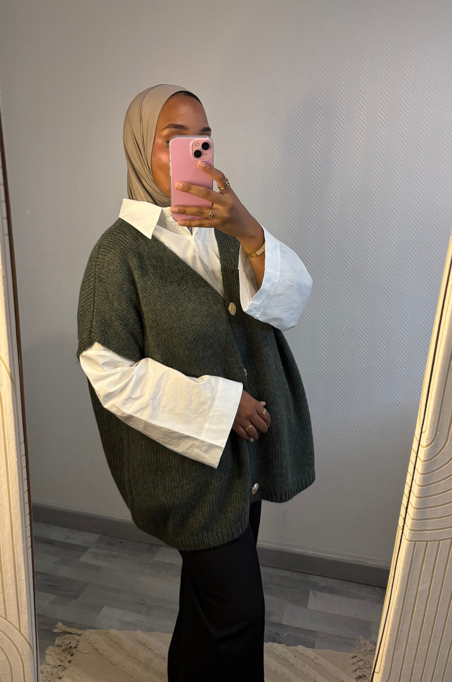 GILET À BOUTONS • VERT KAKI