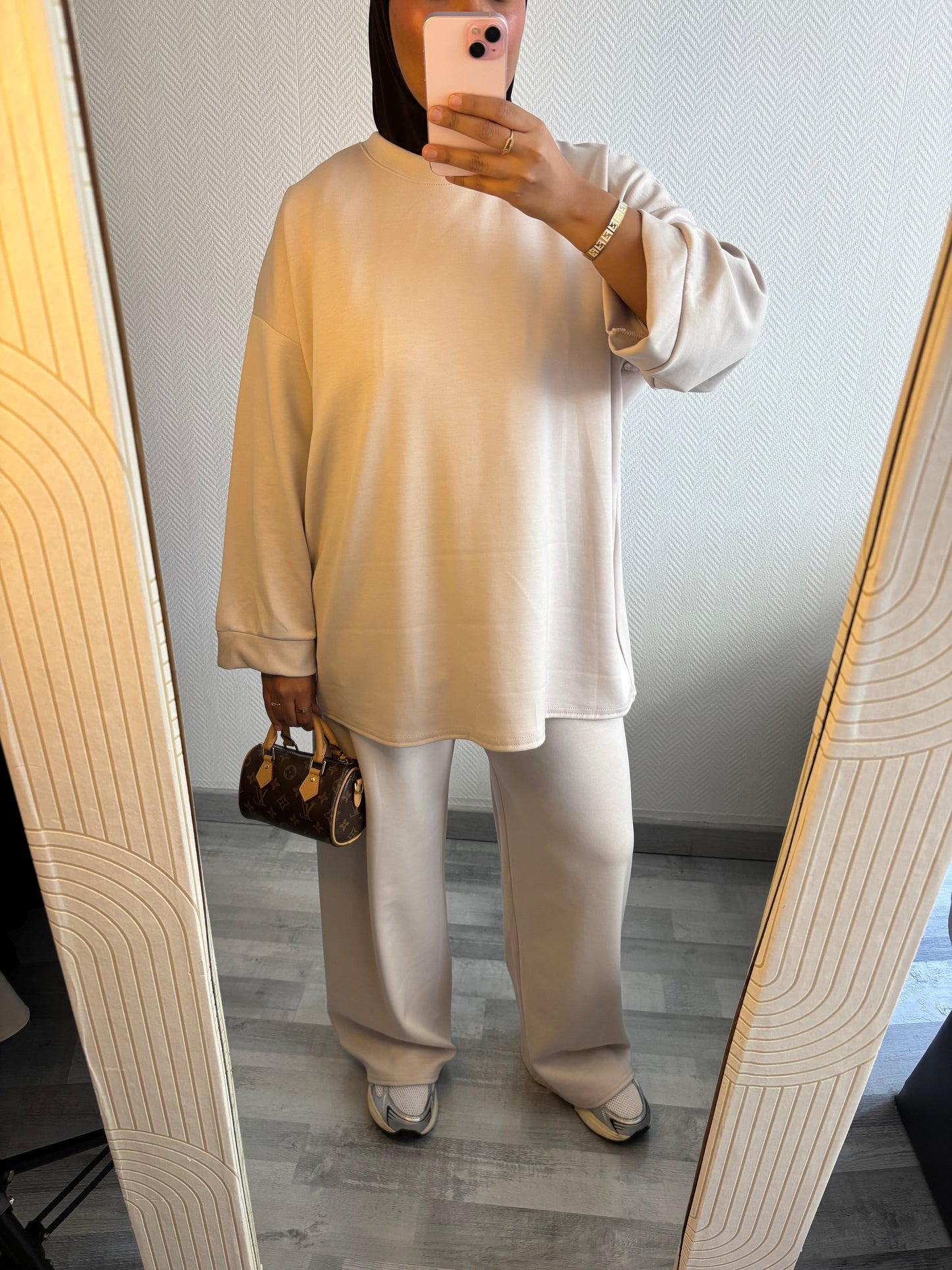 SURVÊTEMENT • BEIGE