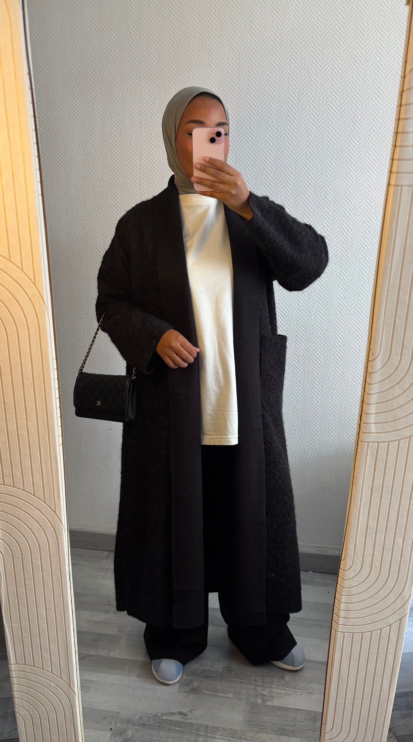 MANTEAU À POCHES • NOIR