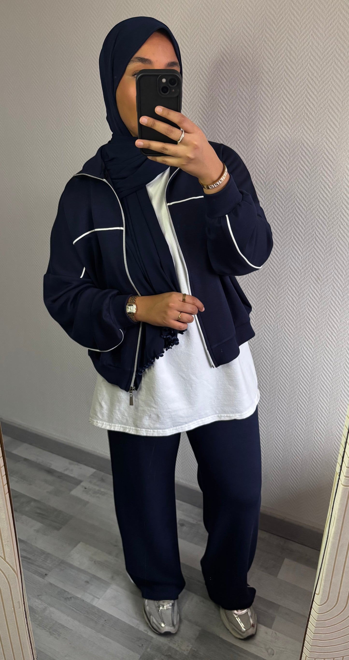 ENSEMBLE JOGGING • BLEU MARINE