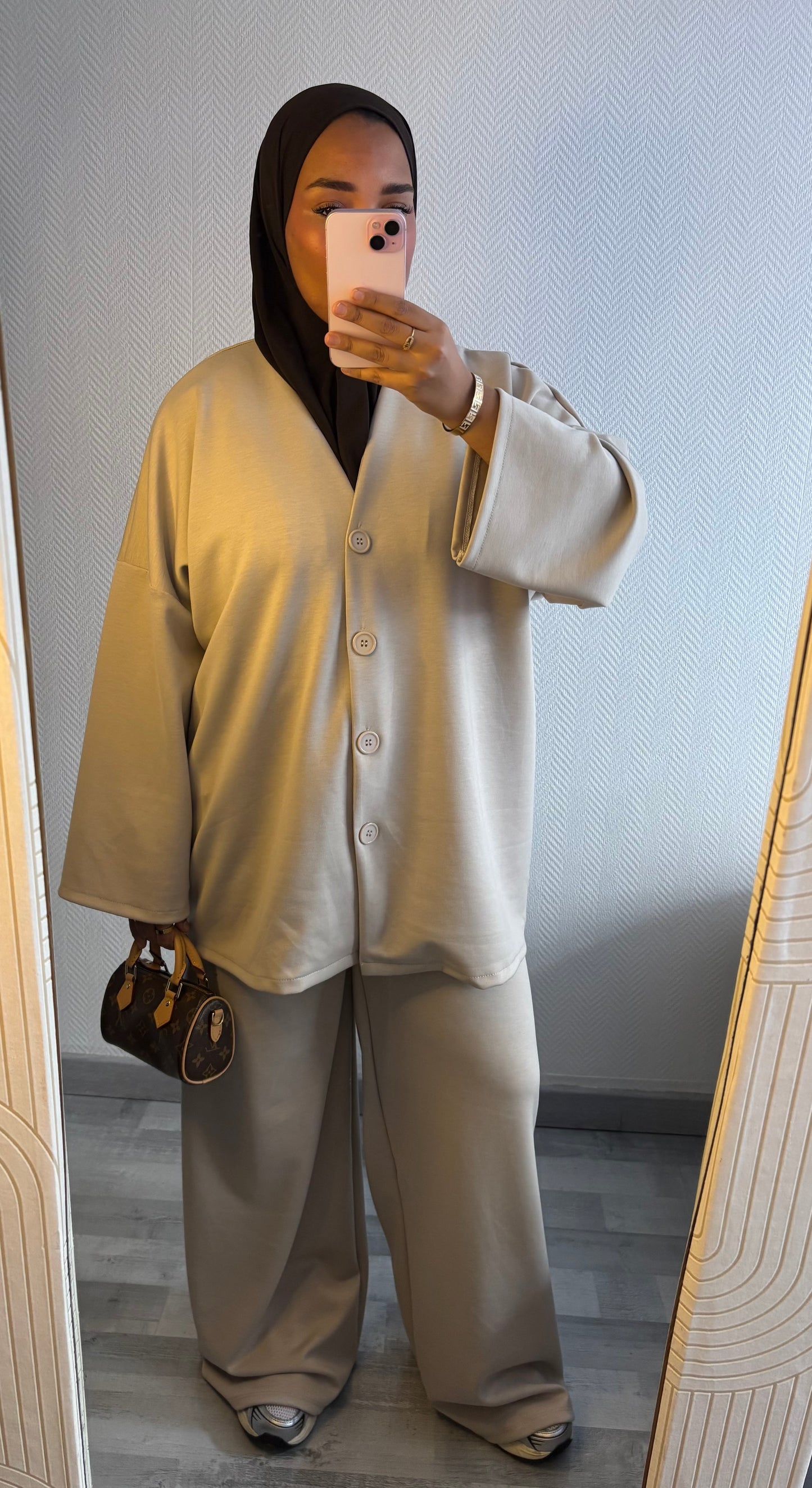 ENSEMBLE CASUAL • BEIGE