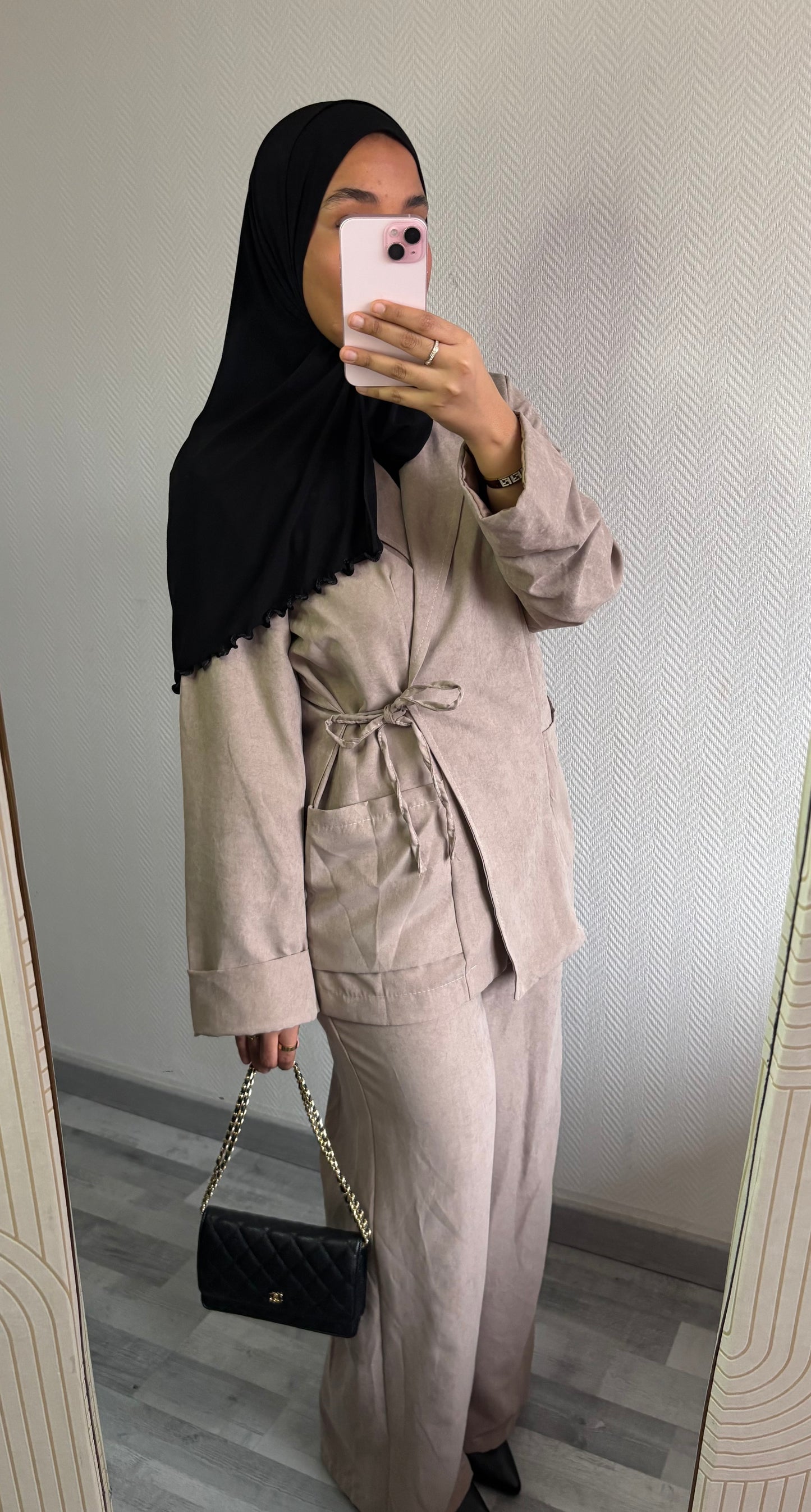 ENSEMBLE JENNAH • TAUPE