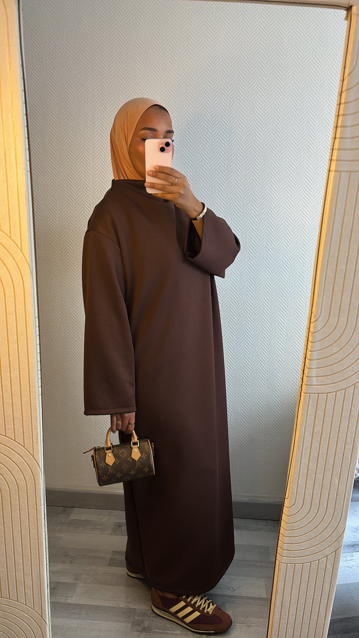 ABAYA LAYAN • CHOCO