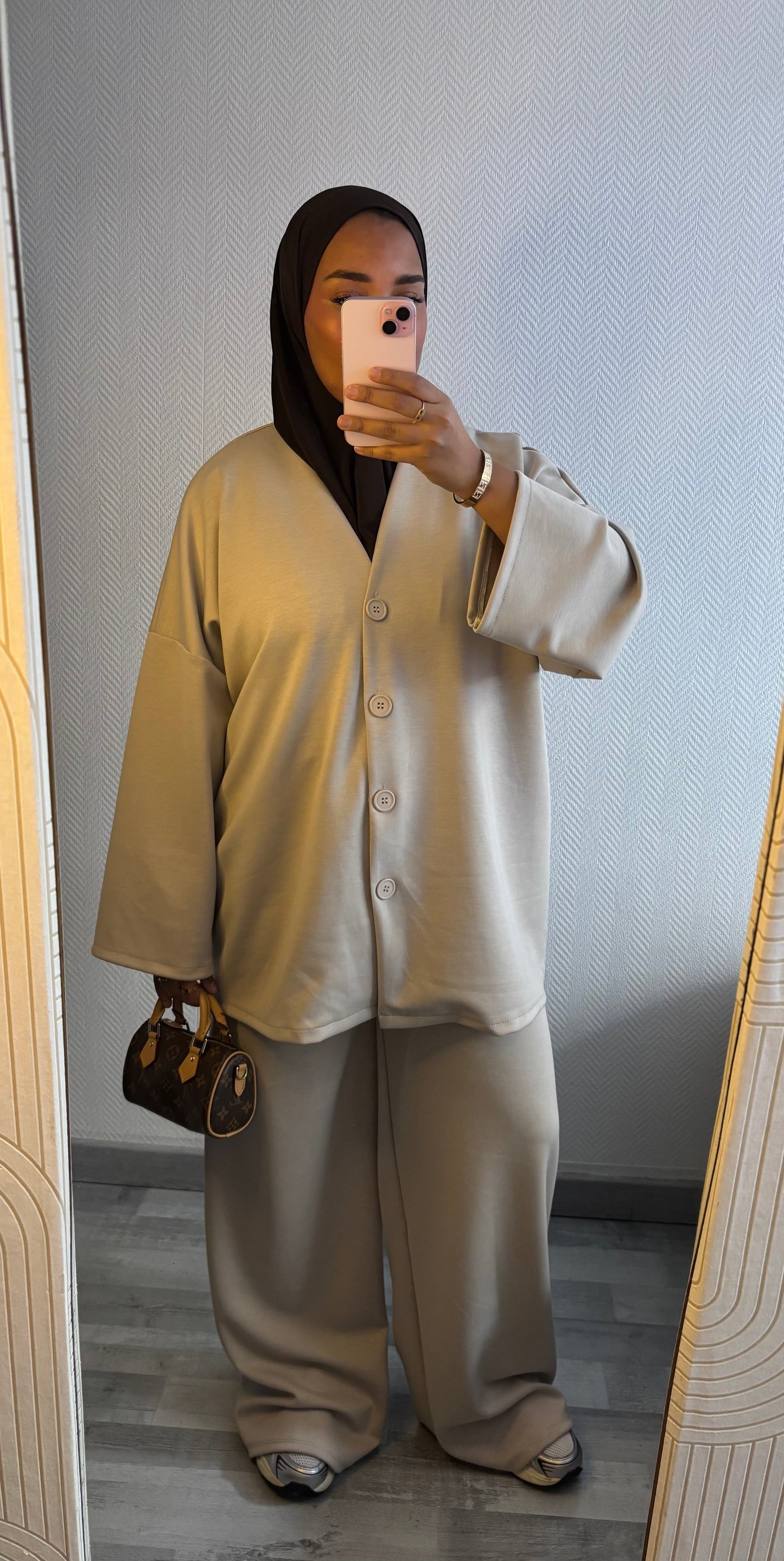 ENSEMBLE CASUAL • BEIGE