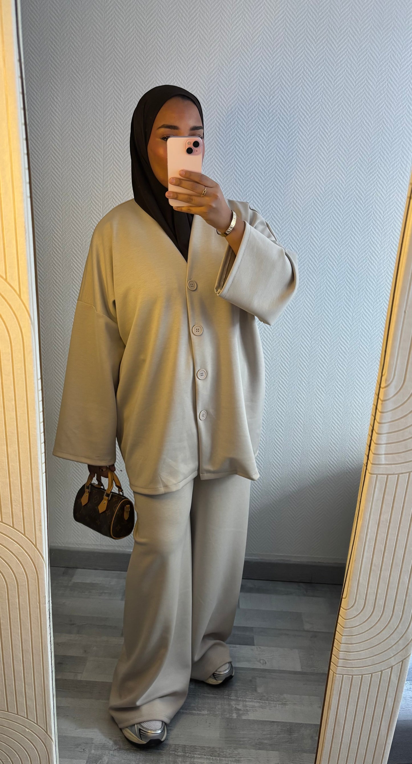 ENSEMBLE CASUAL • BEIGE