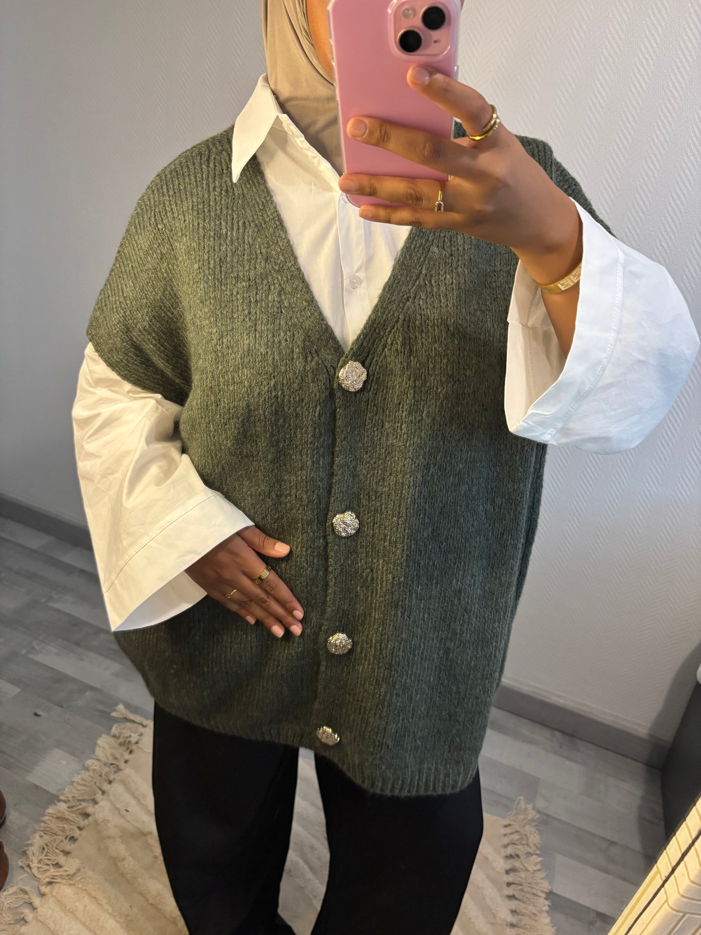 GILET À BOUTONS • VERT KAKI