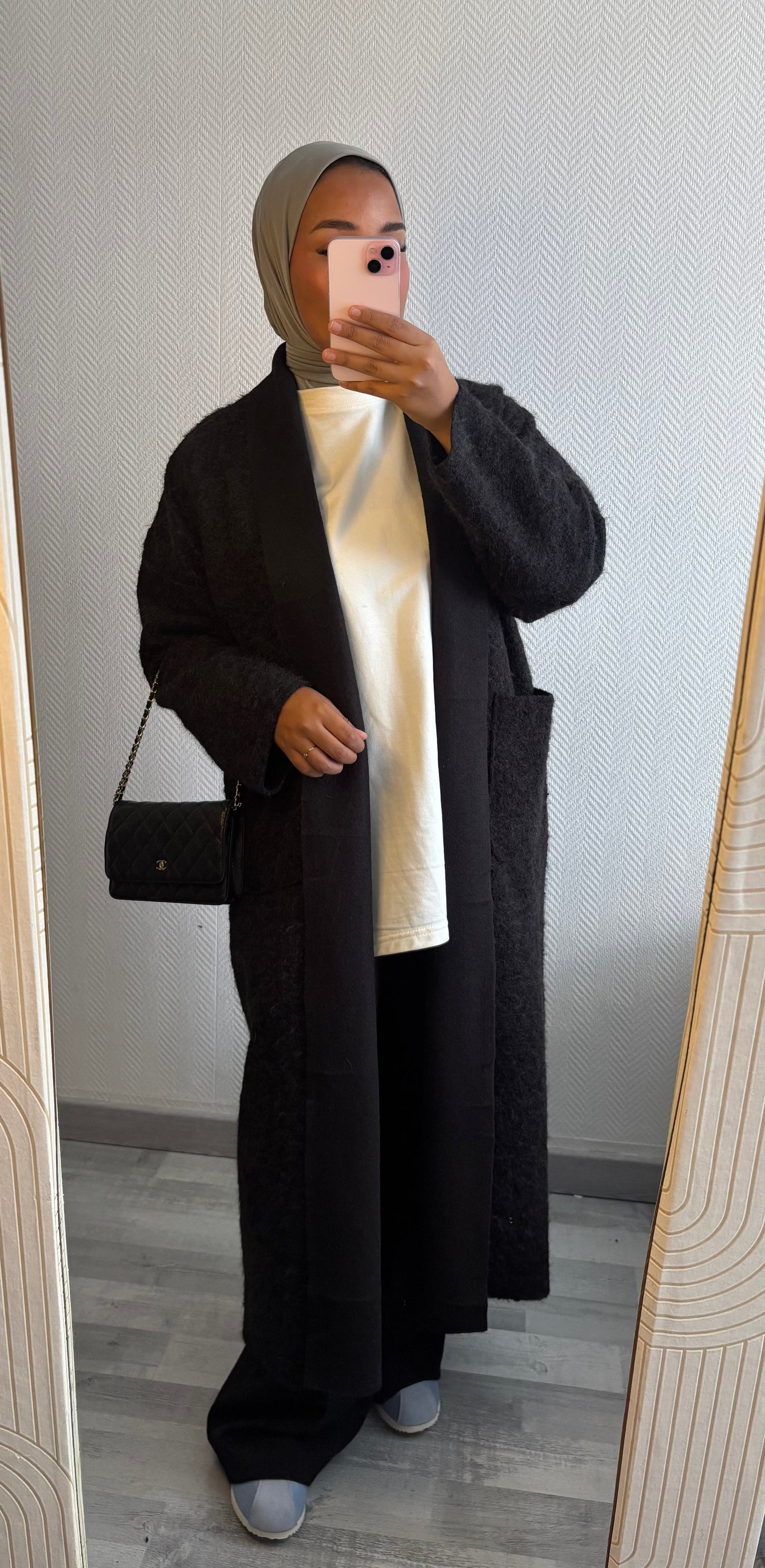 MANTEAU À POCHES • NOIR