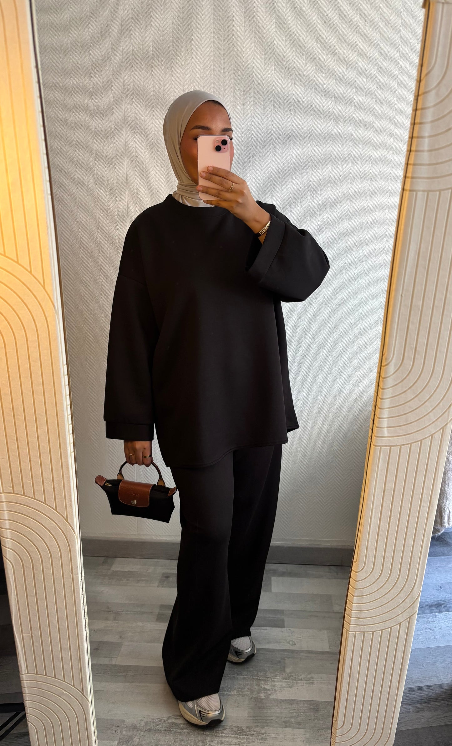 SURVÊTEMENT • NOIR