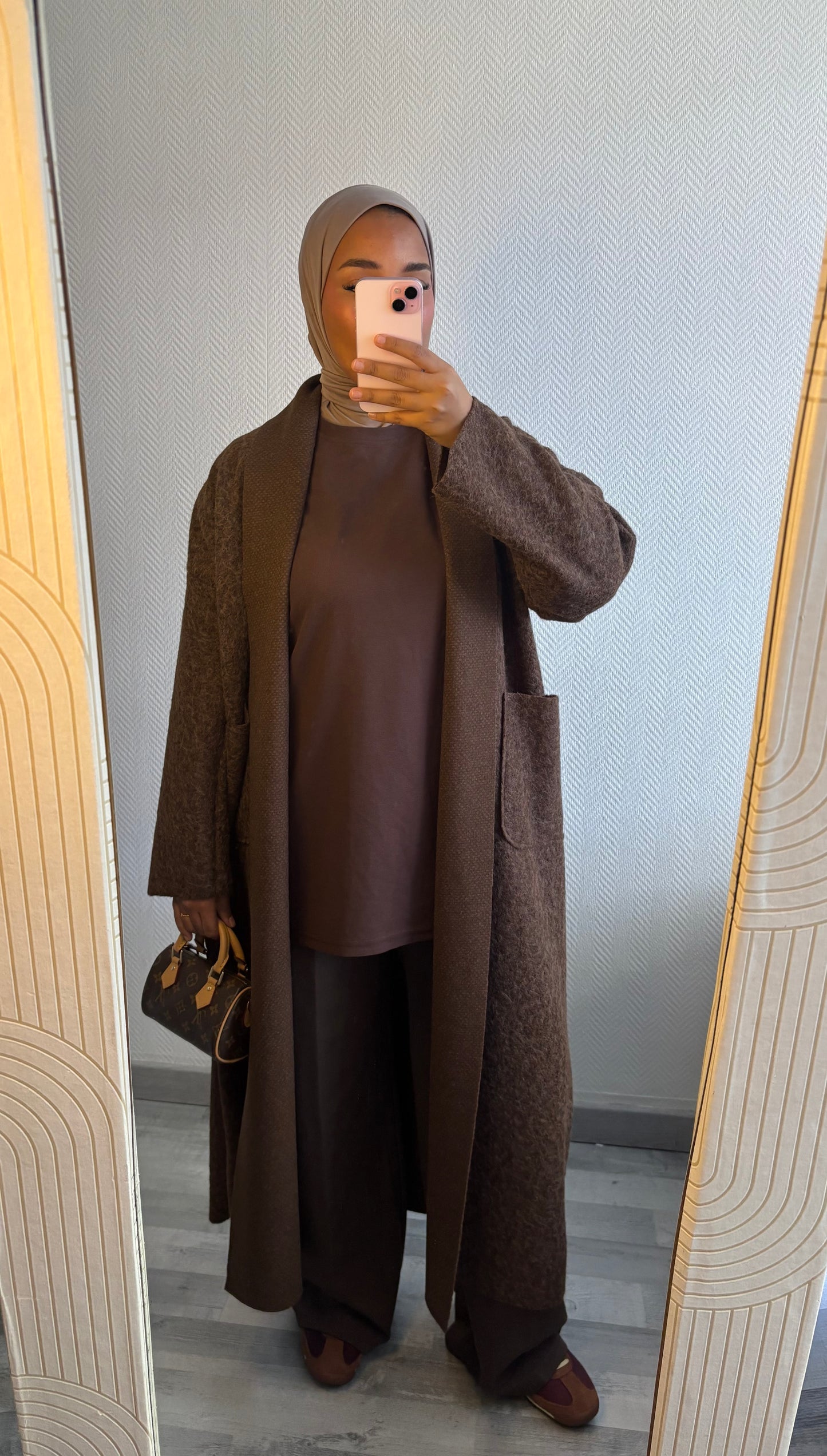 MANTEAU À POCHES • CHOCO