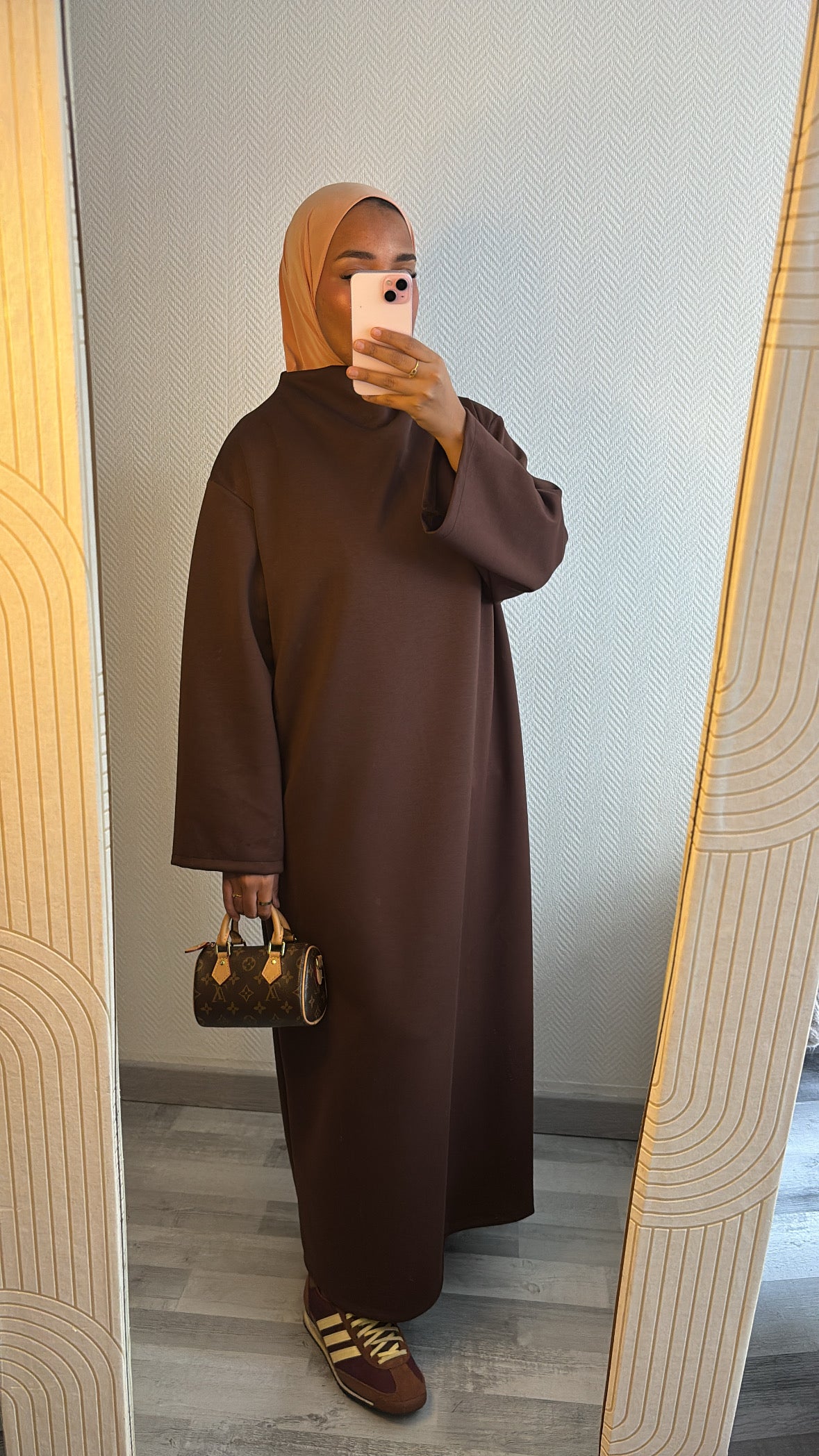 ABAYA LAYAN • CHOCO