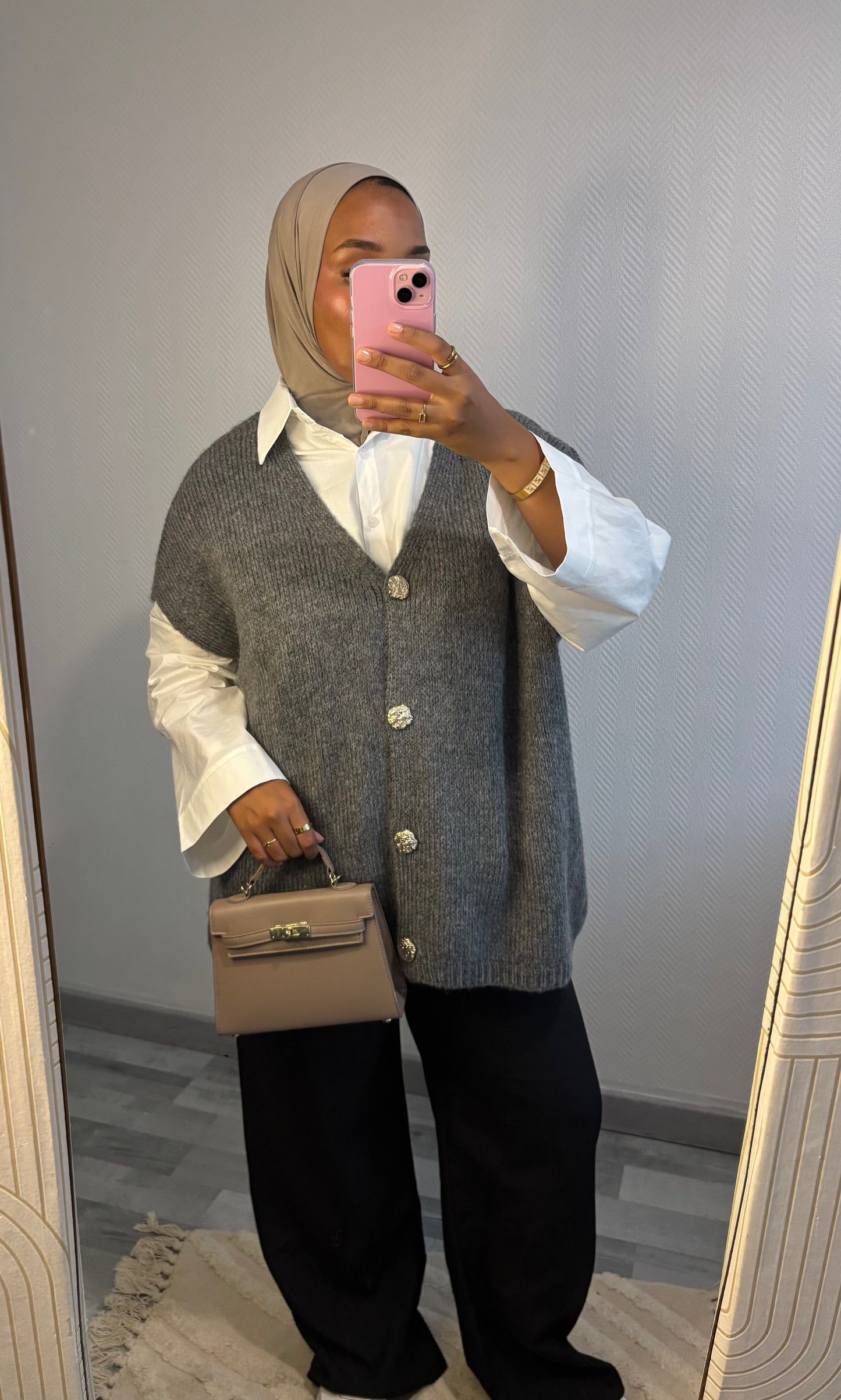 GILET À BOUTONS • GRIS