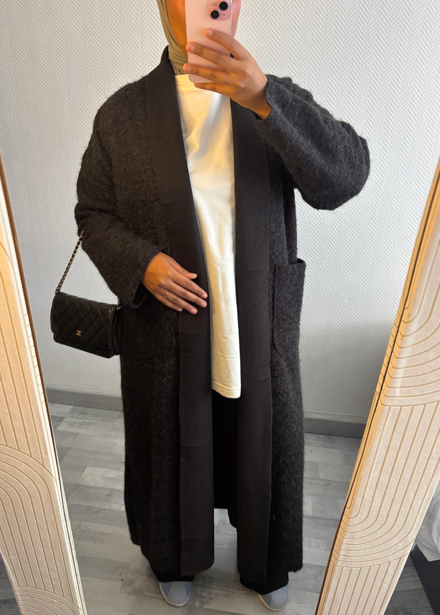 MANTEAU À POCHES • NOIR