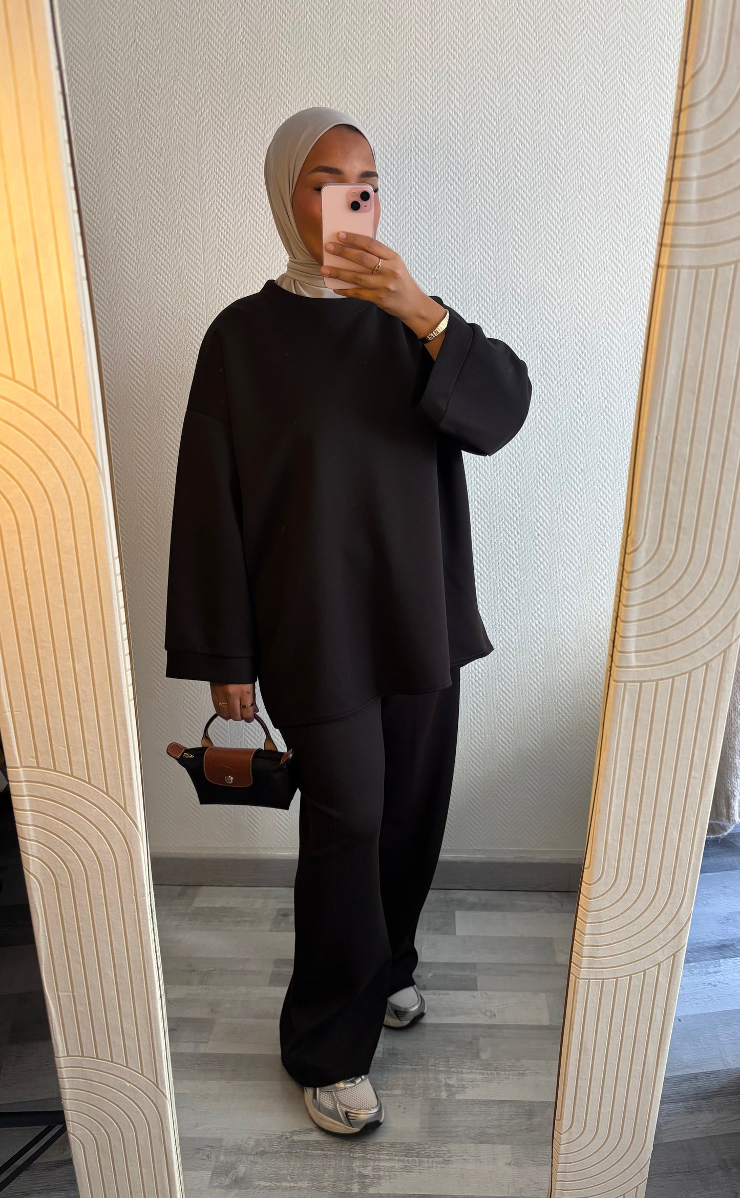 SURVÊTEMENT • NOIR