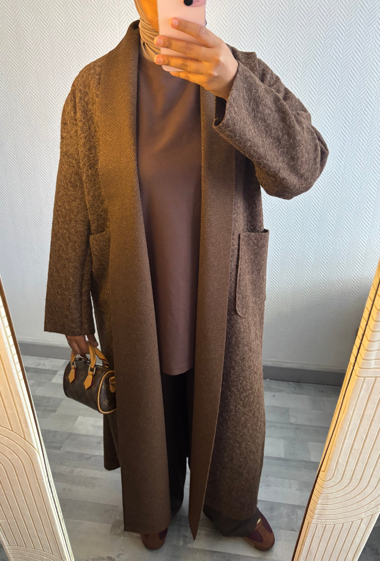 MANTEAU À POCHES • CHOCO