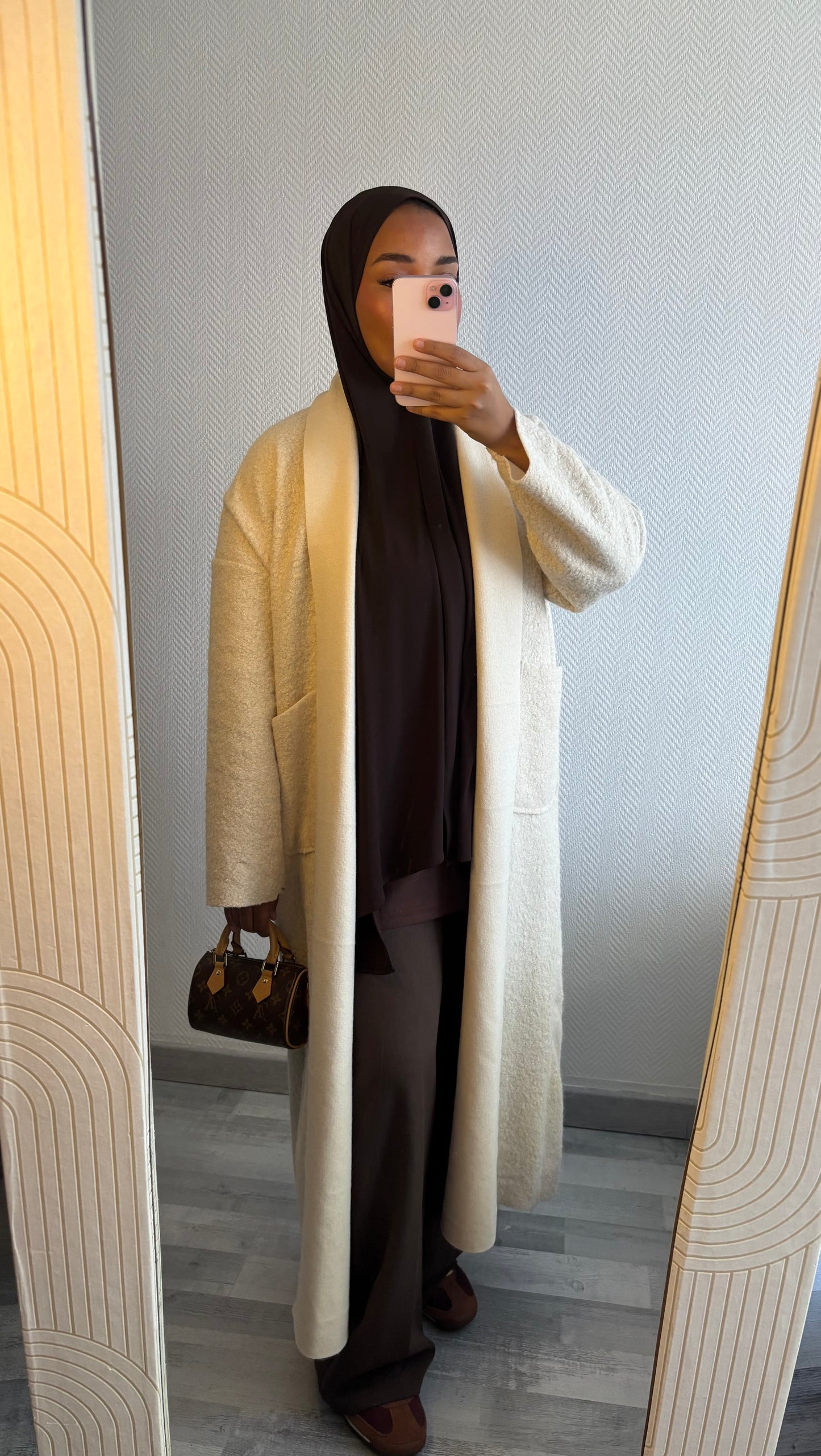 MANTEAU À POCHES • BEIGE