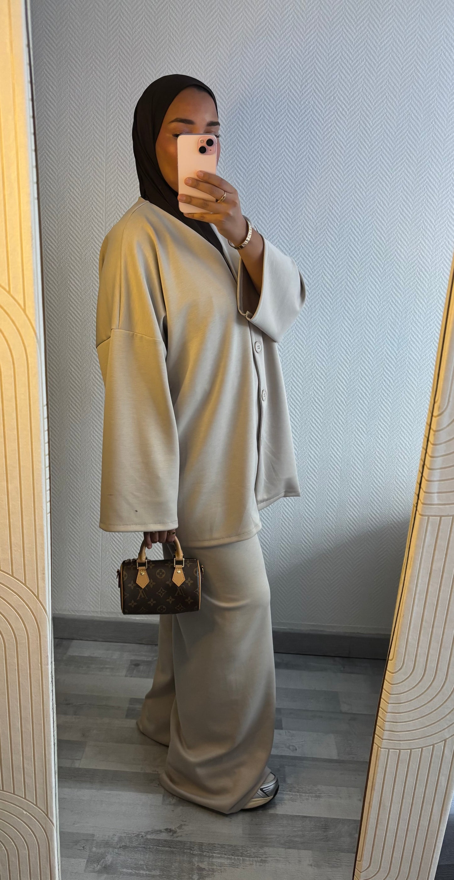 ENSEMBLE CASUAL • BEIGE