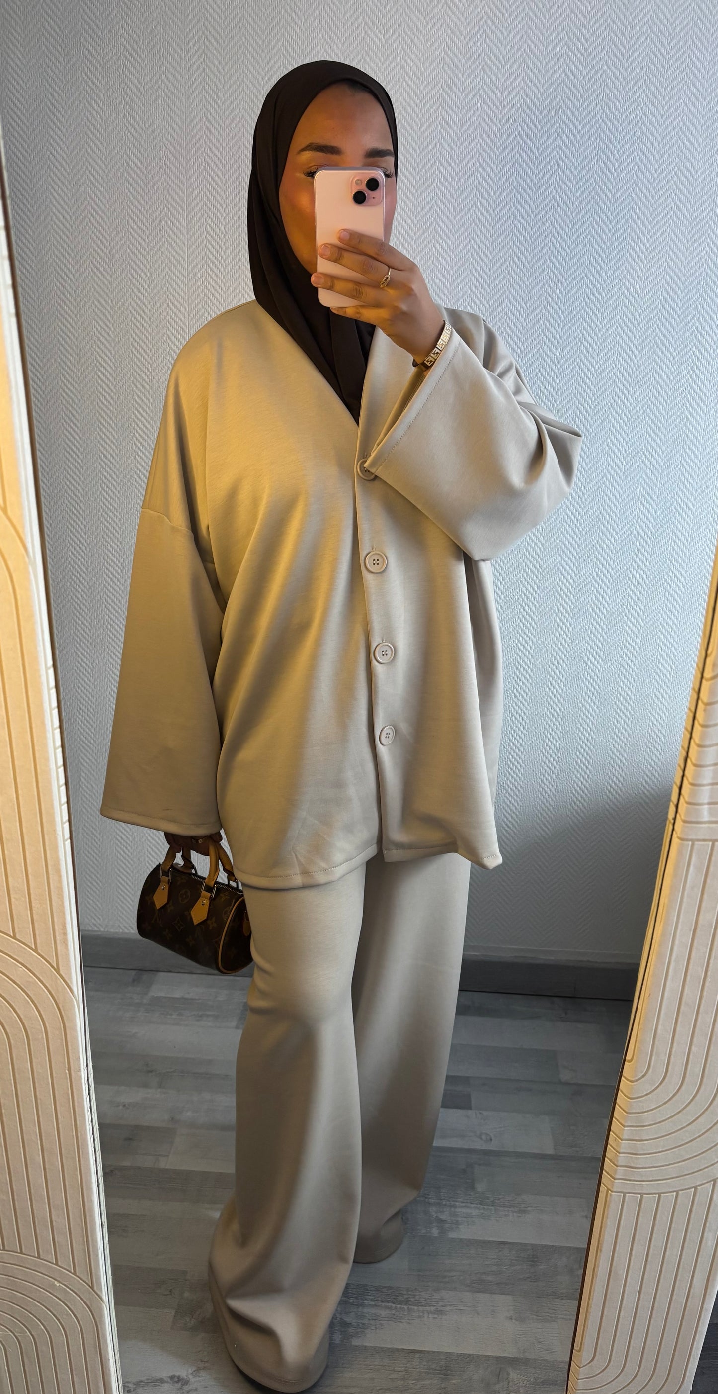 ENSEMBLE CASUAL • BEIGE