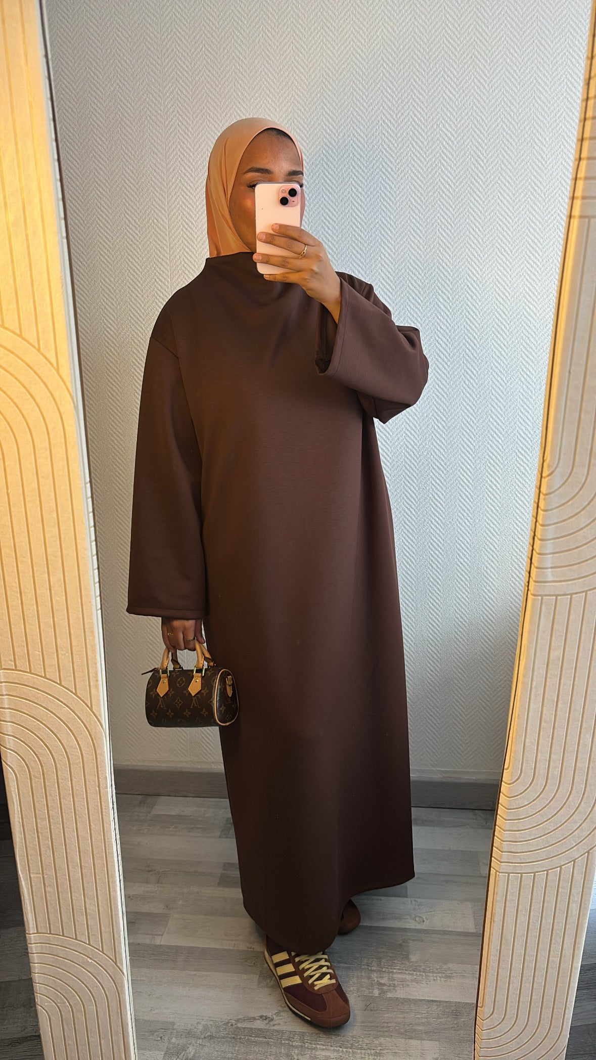 ABAYA LAYAN • CHOCO