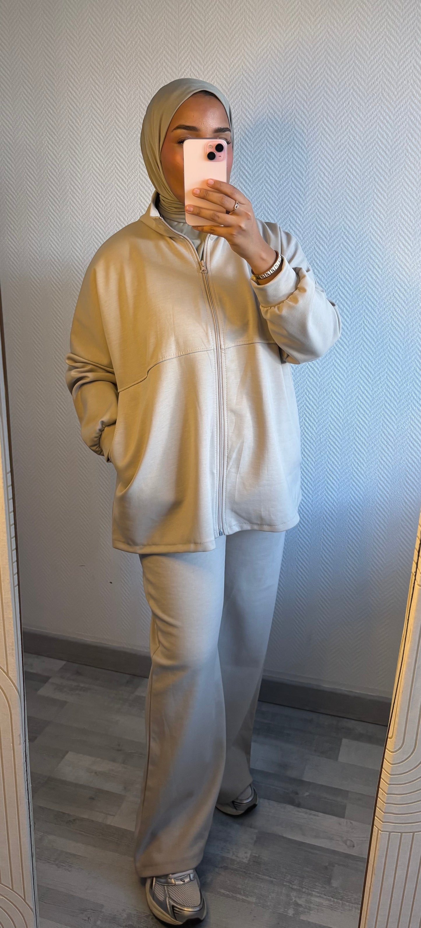 SURVÊTEMENT ZIPPÉ • BEIGE