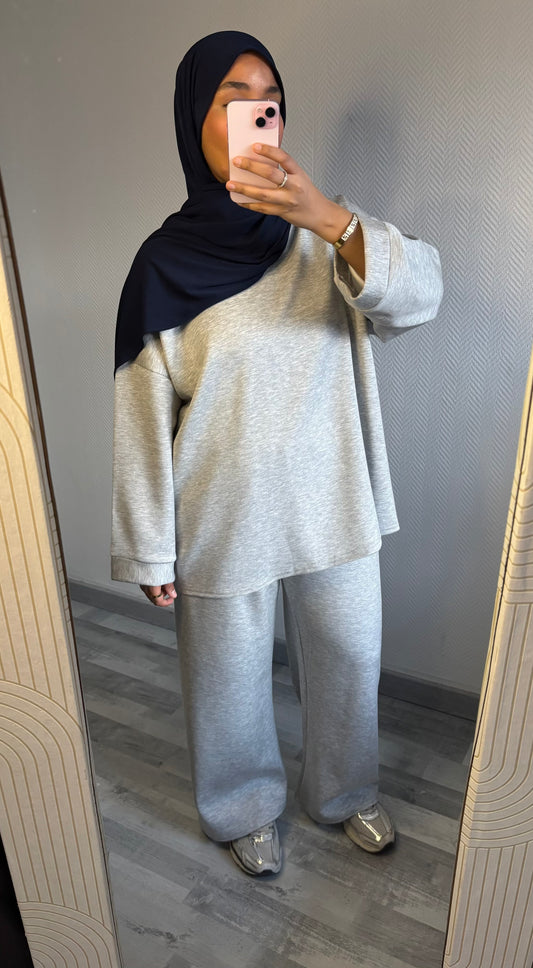 TRACKSUIT • GREY