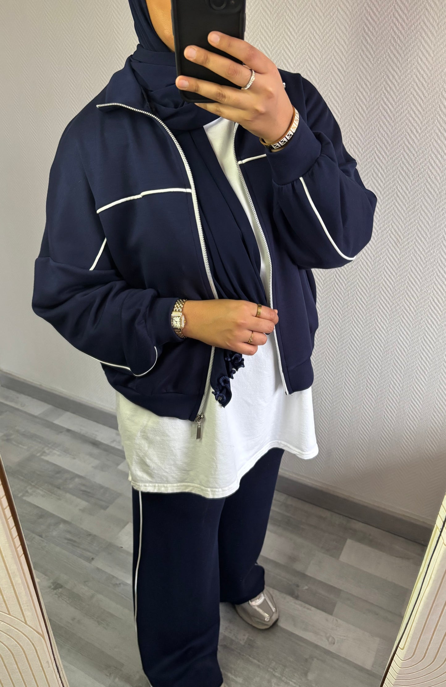 ENSEMBLE JOGGING • BLEU MARINE