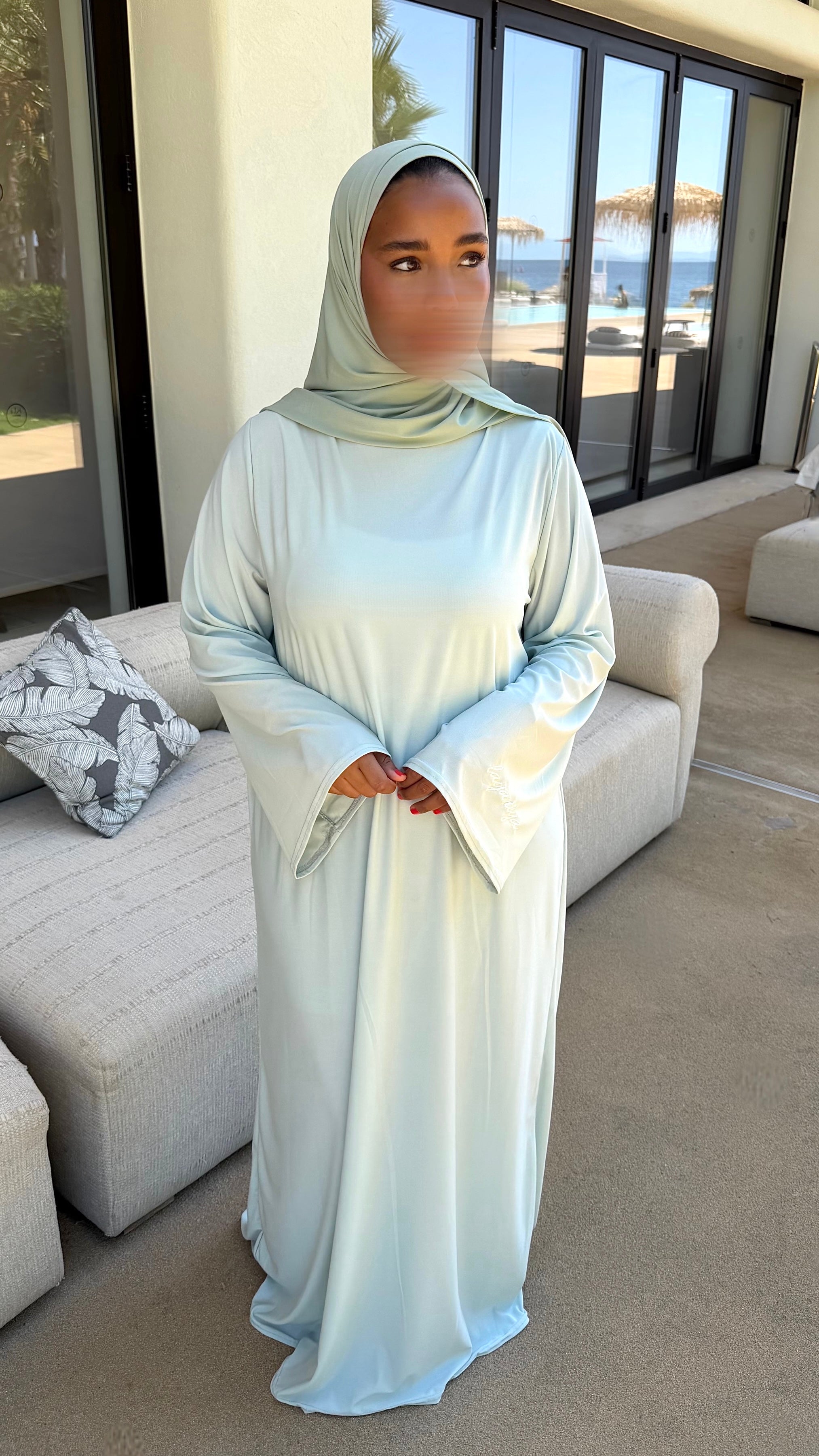 ABAYA JERSEY PREMIUM • MINT