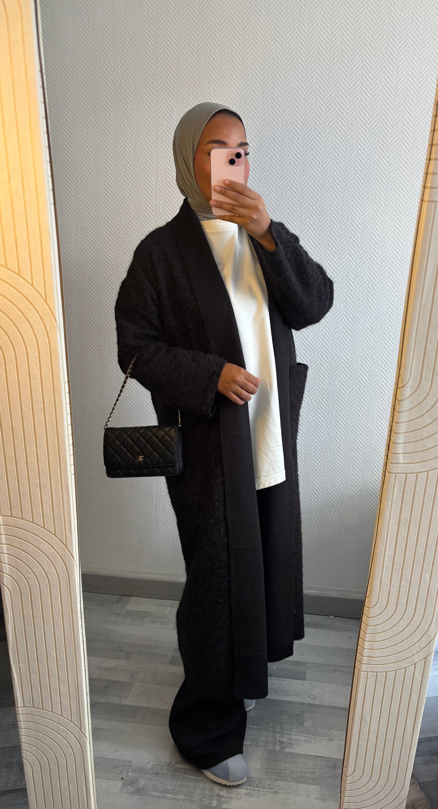 MANTEAU À POCHES • NOIR