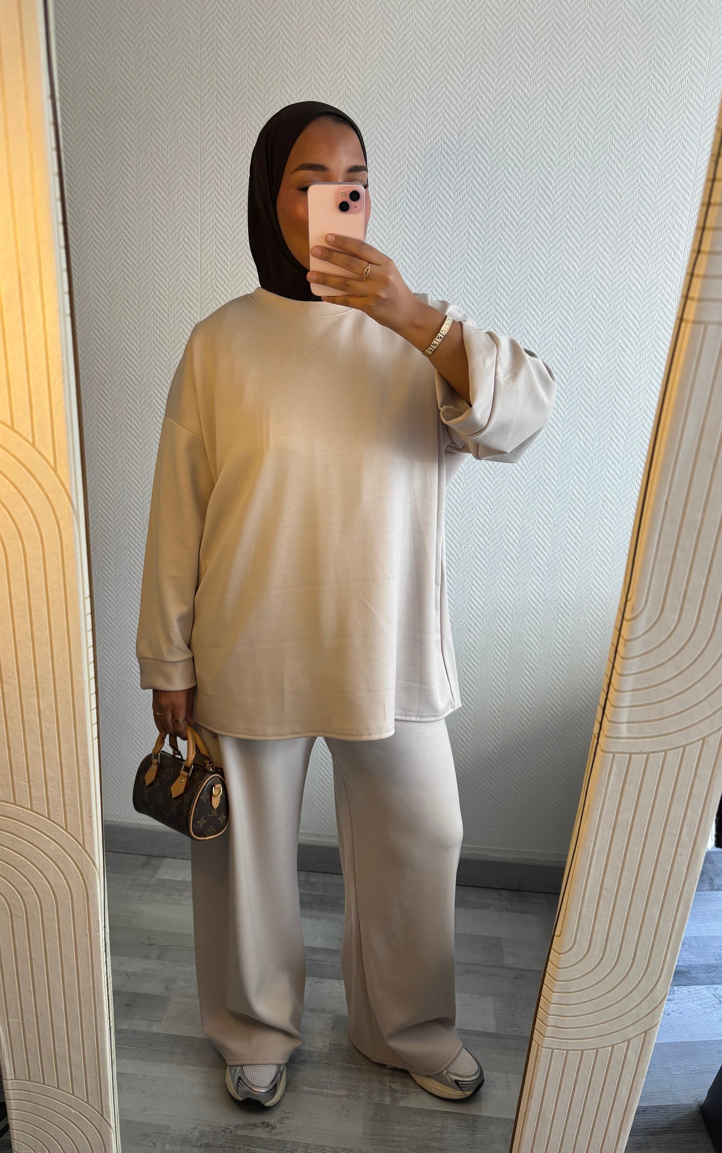 SURVÊTEMENT • BEIGE