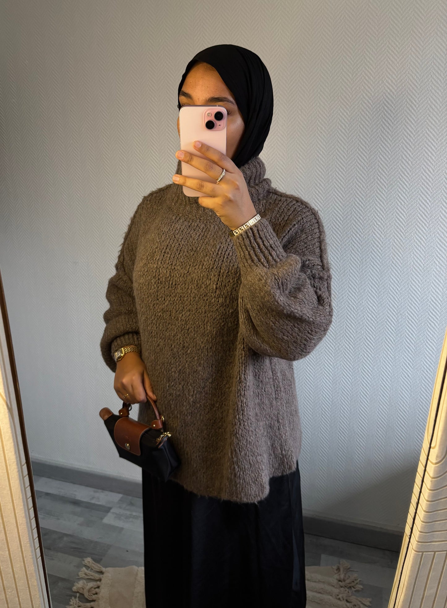 NEYA SWEATER • TAUPE