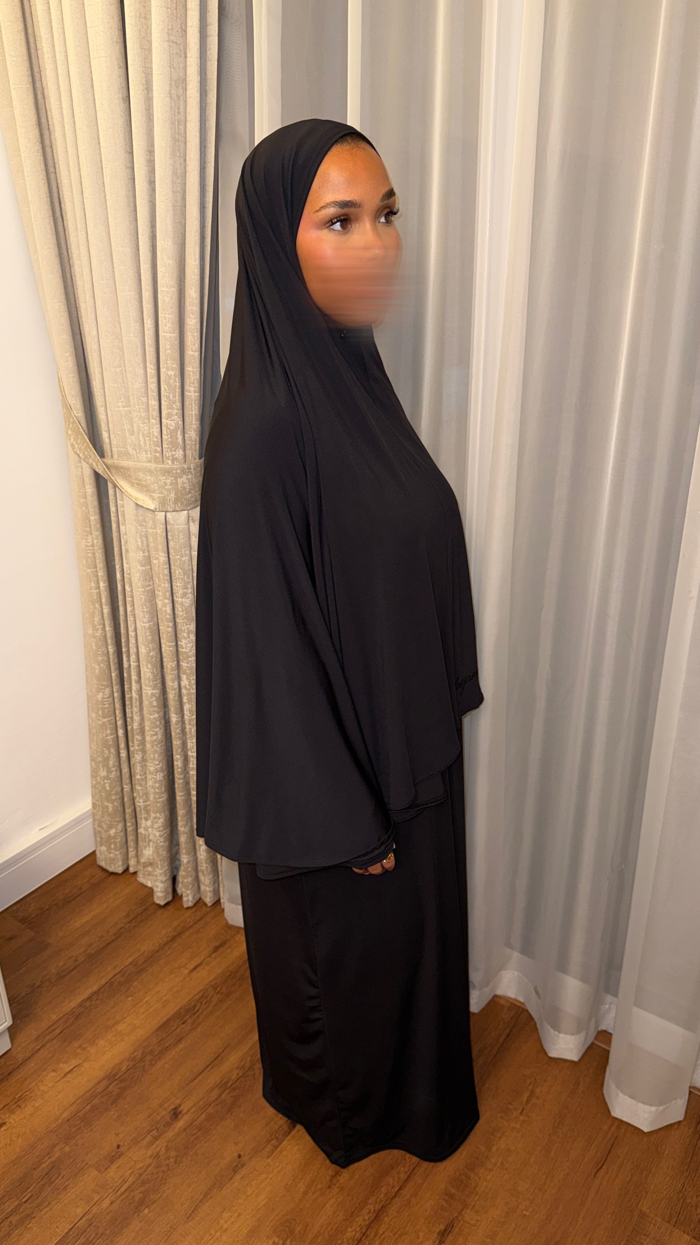 SET KHIMAR • NOIR