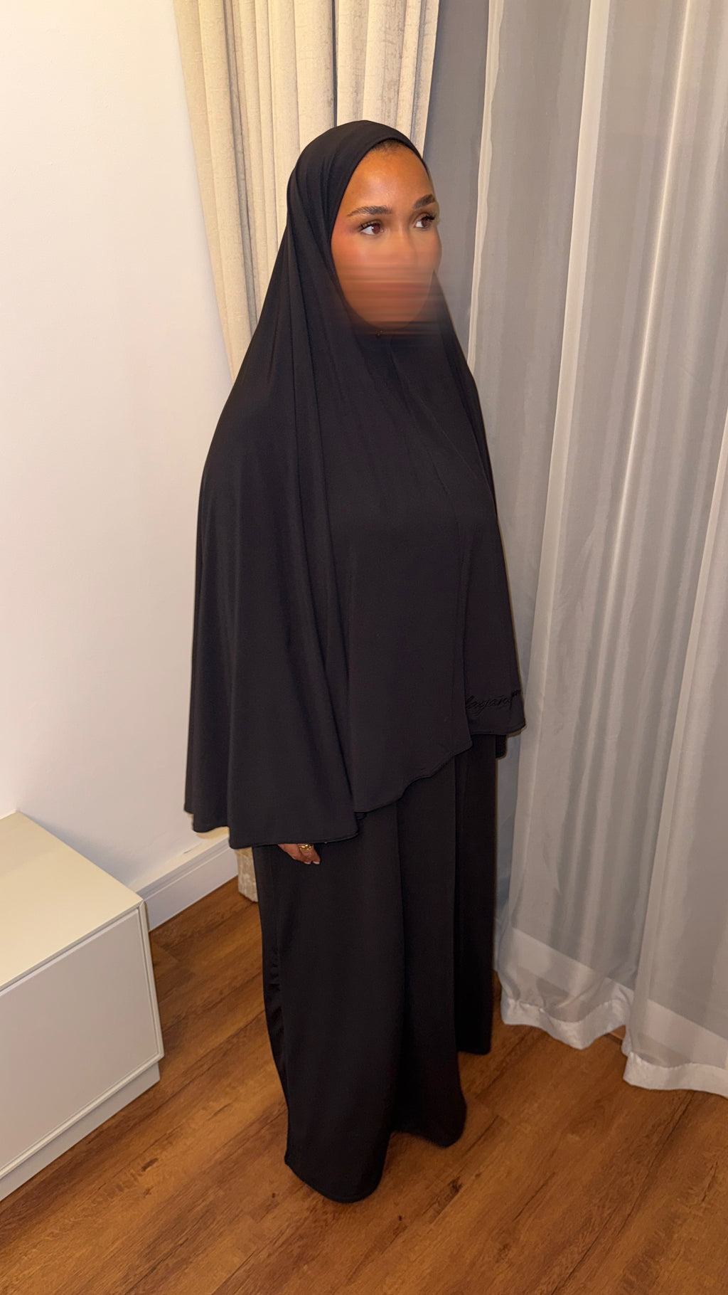 SET KHIMAR • NOIR