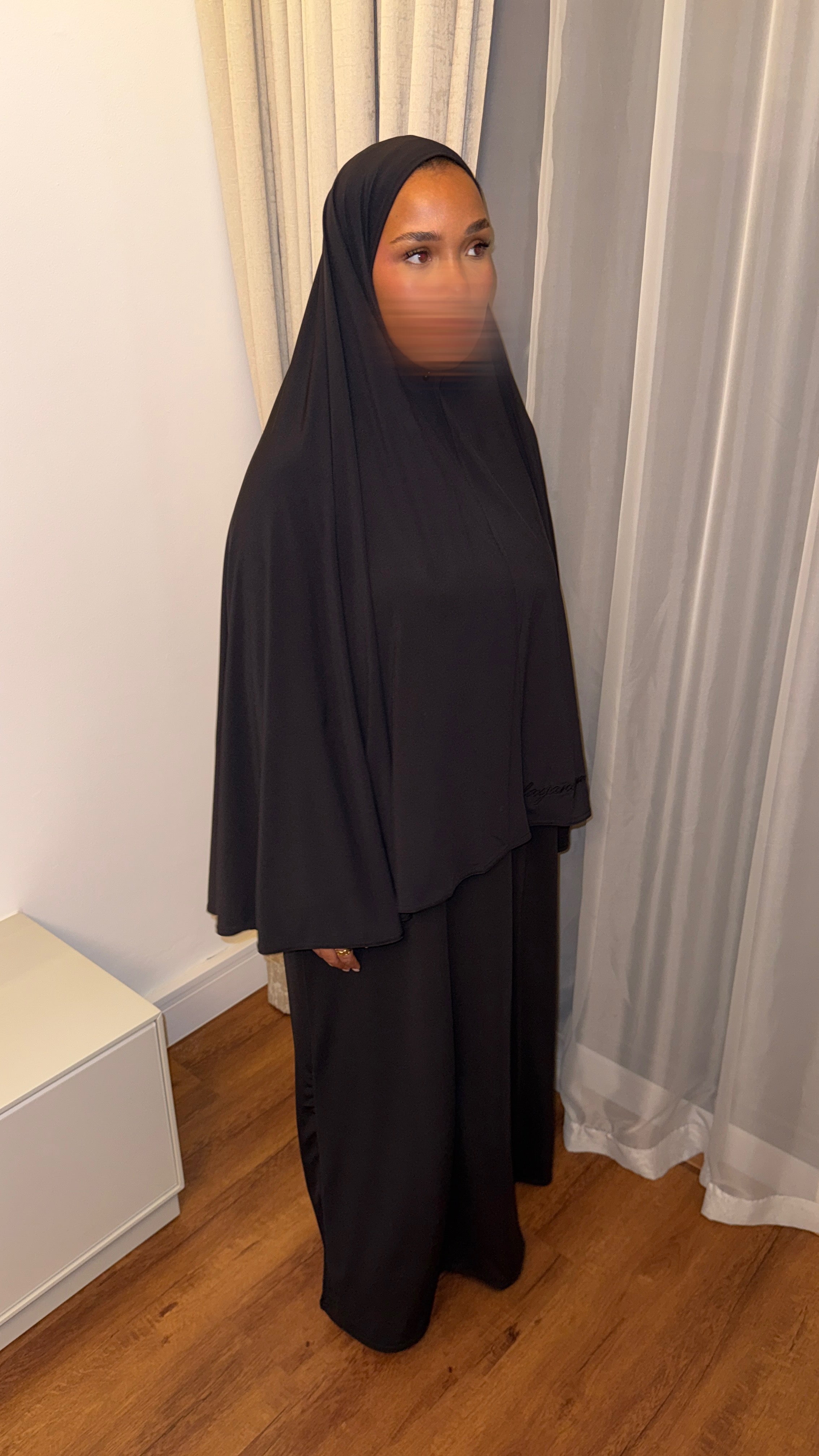 SET KHIMAR • NOIR